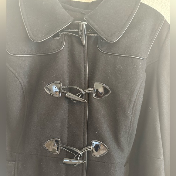 Guess Coat Women’s Wool Blend Zip Up Toggle Remobable Hood - Picture 6 of 8